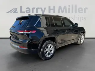 Jeep Grand Cherokee 2023 4x2 Limited 4dr SUV