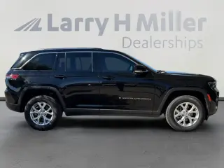 Jeep Grand Cherokee 2023 4x2 Limited 4dr SUV