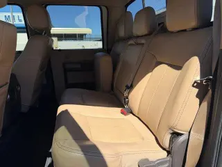 Ford F-250 Super Duty 2013 4x4 King Ranch 4dr Crew Cab 6.8 ft. SB Pickup
