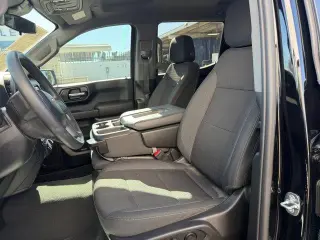 Chevrolet Silverado 1500 2024 4x2 Custom 4dr Crew Cab 5.8 ft. SB