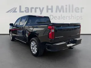 Chevrolet Silverado 1500 2024 4x2 Custom 4dr Crew Cab 5.8 ft. SB