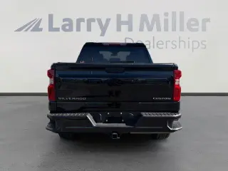 Chevrolet Silverado 1500 2024 4x2 Custom 4dr Crew Cab 5.8 ft. SB