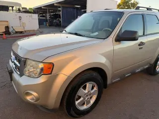 Ford Escape 2012 XLT 4dr SUV
