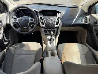 Ford Focus 2012 SE 4dr Hatchback