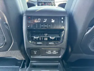 Jeep Grand Cherokee L 2025 4x4 Limited 4dr SUV