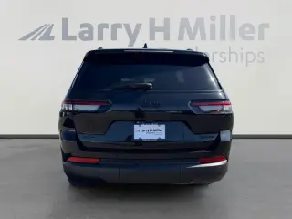 Jeep Grand Cherokee L 2025 4x4 Limited 4dr SUV