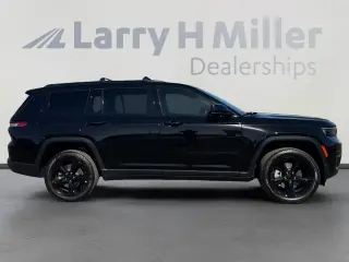 Jeep Grand Cherokee L 2025 4x4 Limited 4dr SUV