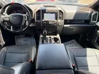 Ford F-150 2018 4x4 Raptor 4dr SuperCrew 5.5 ft. SB