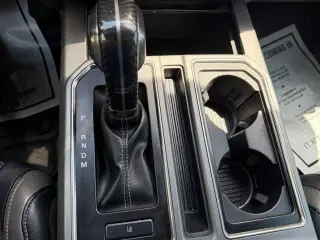 Ford F-150 2018 4x4 Raptor 4dr SuperCrew 5.5 ft. SB