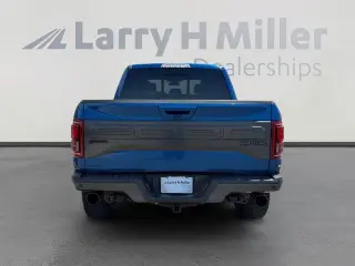 Ford F-150 2018 4x4 Raptor 4dr SuperCrew 5.5 ft. SB
