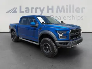 Ford F-150 2018 4x4 Raptor 4dr SuperCrew 5.5 ft. SB