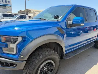 Ford F-150 2018 4x4 Raptor 4dr SuperCrew 5.5 ft. SB