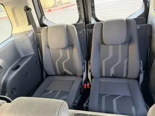 Ford Transit Connect 2016 XLT 4dr LWB Mini-Van w/Rear Cargo Doors
