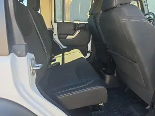 Jeep Wrangler Unlimited 2014 4x4 Rubicon 4dr SUV
