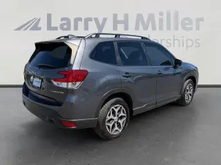 Subaru Forester 2023 AWD Premium 4dr Crossover