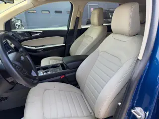 Ford Edge 2023 AWD SE 4dr Crossover