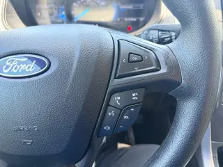 Ford Edge 2023 AWD SE 4dr Crossover