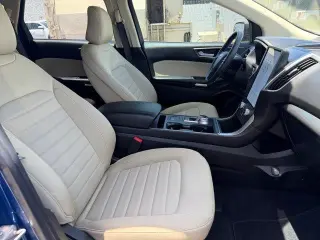Ford Edge 2023 AWD SE 4dr Crossover