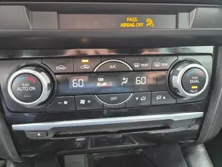Mazda Mazda6 2017 Touring 4dr Sedan 6M