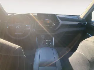 Toyota Highlander 2020 AWD LE 4dr SUV