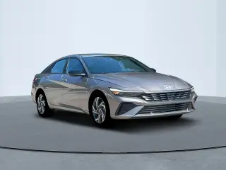 Hyundai ELANTRA 2025 SEL Sport 4dr Sedan