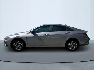 Hyundai ELANTRA 2025 SEL Sport 4dr Sedan