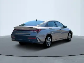 Hyundai ELANTRA 2025 SEL Sport 4dr Sedan