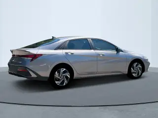 Hyundai ELANTRA 2025 SEL Sport 4dr Sedan