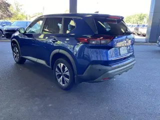 Nissan Rogue 2022 AWD SV 4dr Crossover