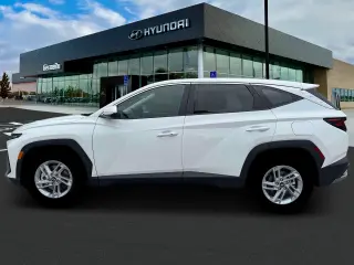 Hyundai TUCSON 2026 SE 4dr SUV