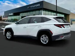 Hyundai TUCSON 2026 SE 4dr SUV
