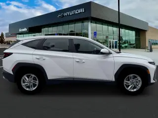 Hyundai TUCSON 2026 SE 4dr SUV