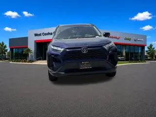 Toyota RAV4 2024 XLE 4dr SUV
