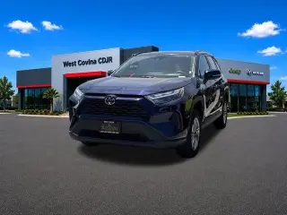 Toyota RAV4 2024 XLE 4dr SUV