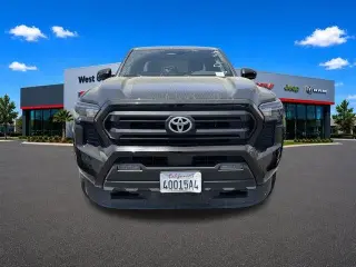 Toyota Tacoma 2024 4x2 SR5 4dr Double Cab 5.0 ft SB