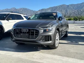 Audi Q8 2019 AWD quattro Premium Plus 55 TFSI 4dr SUV