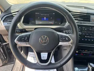 Volkswagen Tiguan 2023 AWD SE 4Motion 4dr SUV