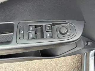Volkswagen Taos 2024 SE 4dr SUV