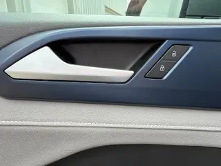 Volkswagen Taos 2024 SE 4dr SUV
