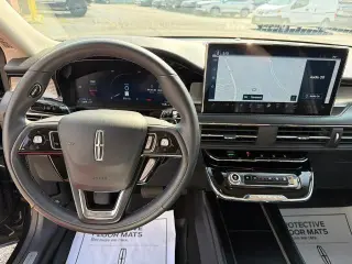 Lincoln Corsair 2023 AWD Standard 4dr SUV
