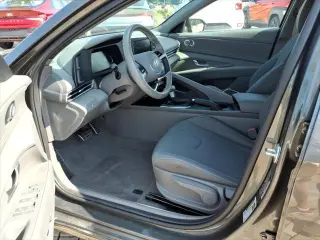 Hyundai ELANTRA 2025 SEL Sport 4dr Sedan