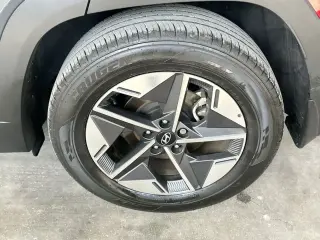 Hyundai TUCSON 2025 SEL 4dr SUV