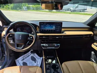 Lincoln Corsair 2023 Reserve 4dr SUV
