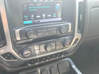 GMC Sierra 1500 2017 4x4 SLT 4dr Crew Cab 5.8 ft. SB