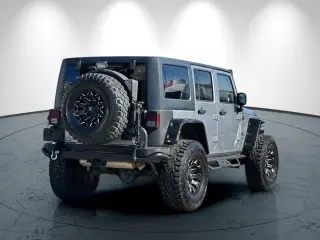 Jeep Wrangler Unlimited 2013 4x4 Rubicon 10th Anniversary 4dr SUV