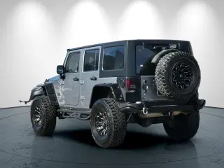 Jeep Wrangler Unlimited 2013 4x4 Rubicon 10th Anniversary 4dr SUV