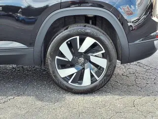 Volkswagen Atlas Cross Sport 2025 SE 4dr SUV w/Technology