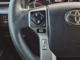 Toyota 4Runner 2022 4x4 SR5 Premium 4dr SUV