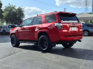 Toyota 4Runner 2022 4x4 SR5 Premium 4dr SUV
