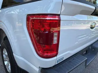 Ford F-150 2023 4x4 Platinum 4dr SuperCrew 5.5 ft. SB
